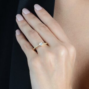 Anel Solitário de Coração  Ouro 24k  zircônia.